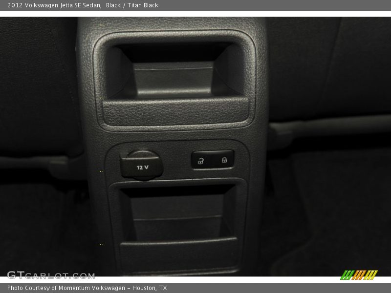 Black / Titan Black 2012 Volkswagen Jetta SE Sedan