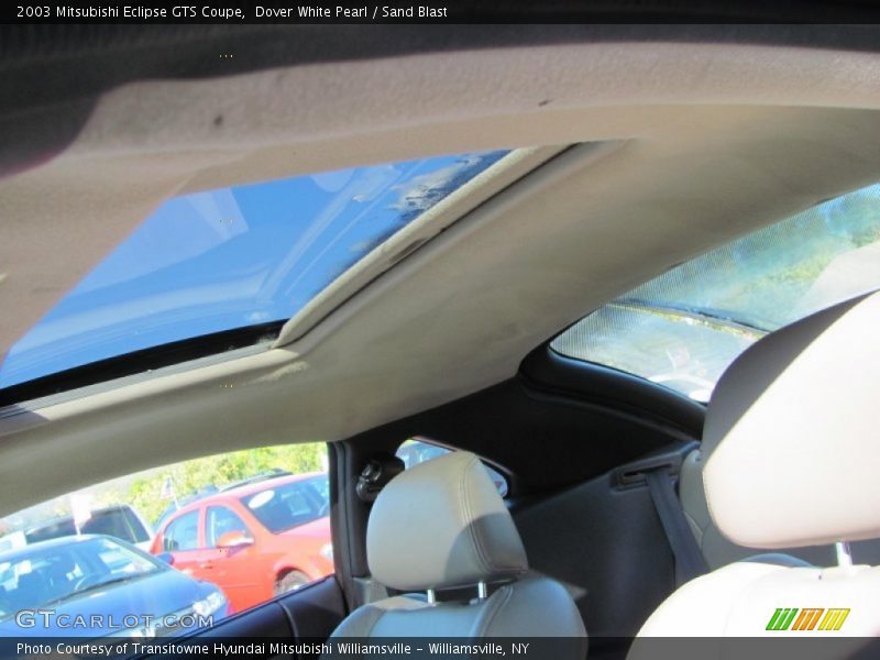 Dover White Pearl / Sand Blast 2003 Mitsubishi Eclipse GTS Coupe