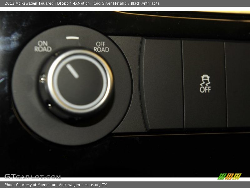 Cool Silver Metallic / Black Anthracite 2012 Volkswagen Touareg TDI Sport 4XMotion