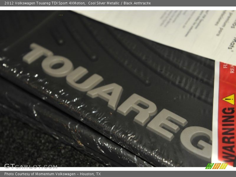 Cool Silver Metallic / Black Anthracite 2012 Volkswagen Touareg TDI Sport 4XMotion