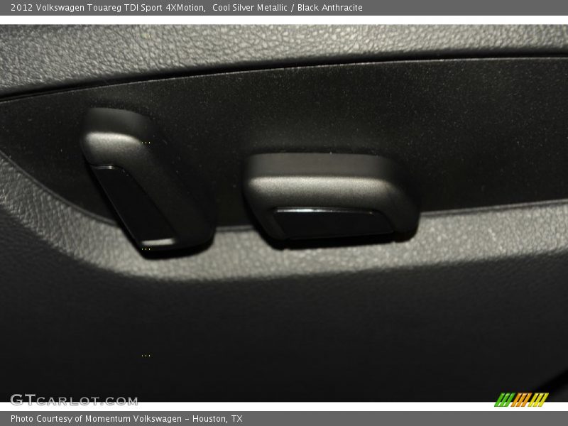 Cool Silver Metallic / Black Anthracite 2012 Volkswagen Touareg TDI Sport 4XMotion