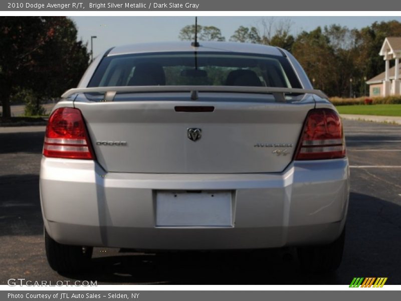 Bright Silver Metallic / Dark Slate Gray 2010 Dodge Avenger R/T