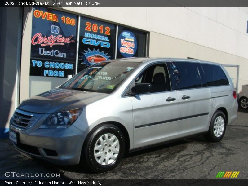 Silver Pearl Metallic / Gray 2009 Honda Odyssey LX