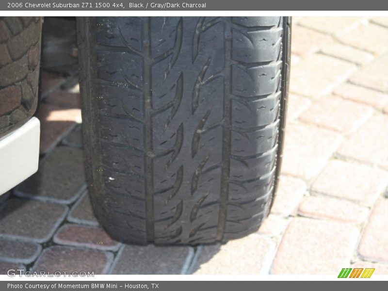 Black / Gray/Dark Charcoal 2006 Chevrolet Suburban Z71 1500 4x4