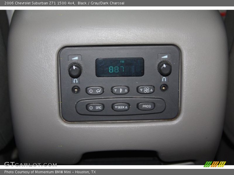 Black / Gray/Dark Charcoal 2006 Chevrolet Suburban Z71 1500 4x4