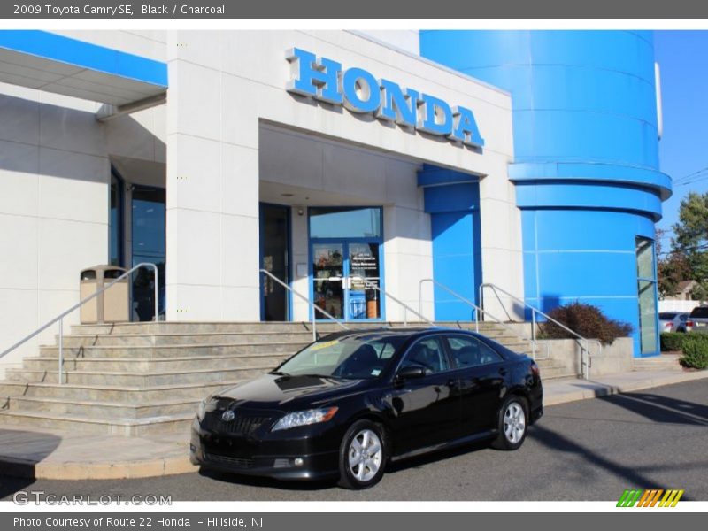 Black / Charcoal 2009 Toyota Camry SE