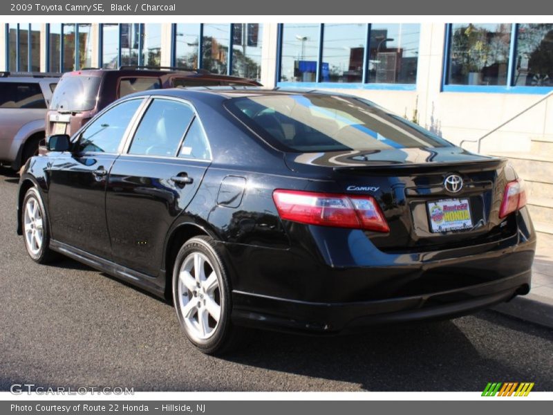 Black / Charcoal 2009 Toyota Camry SE