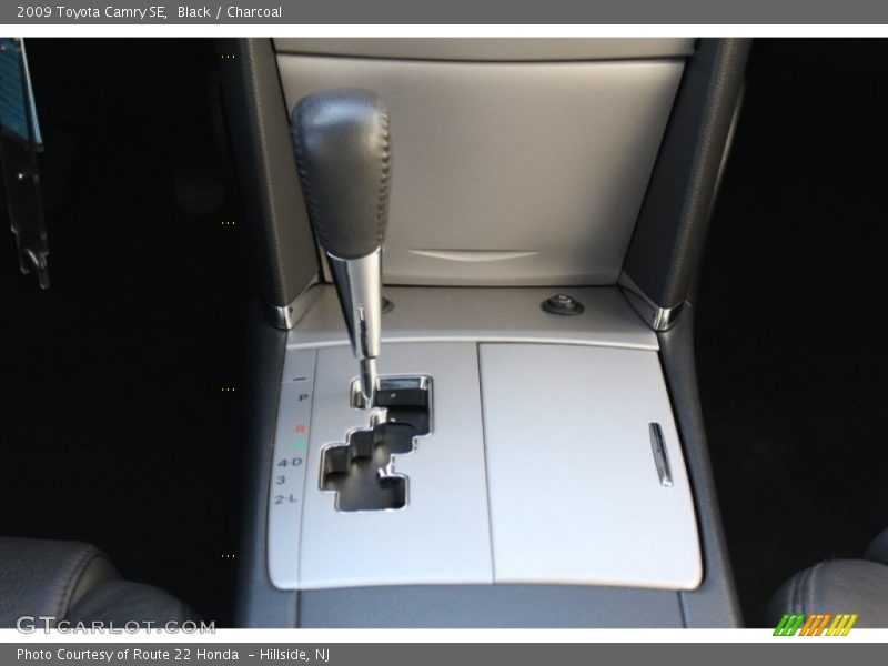 Black / Charcoal 2009 Toyota Camry SE