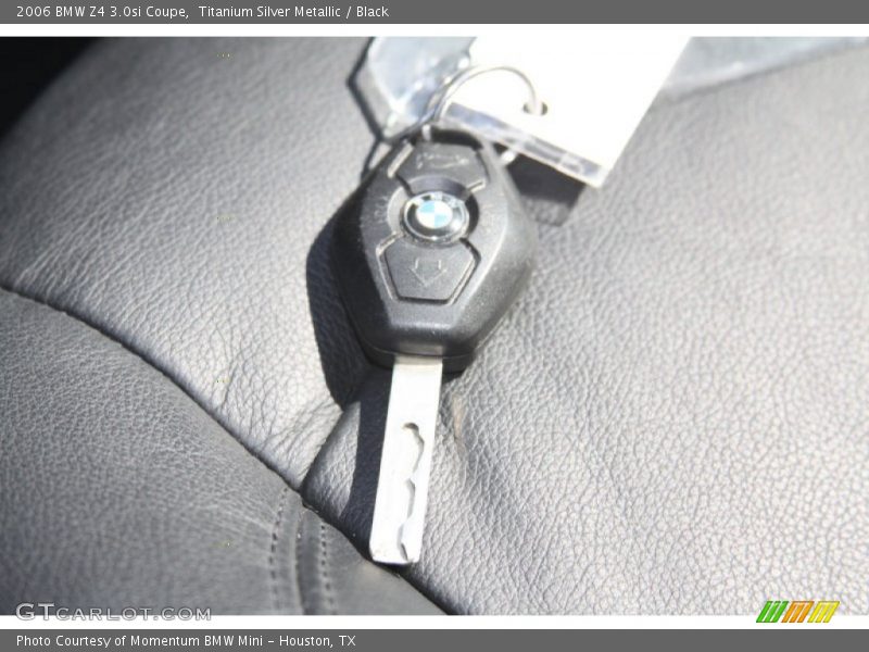 Keys of 2006 Z4 3.0si Coupe