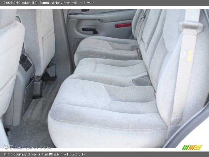 Summit White / Pewter/Dark Pewter 2004 GMC Yukon SLE