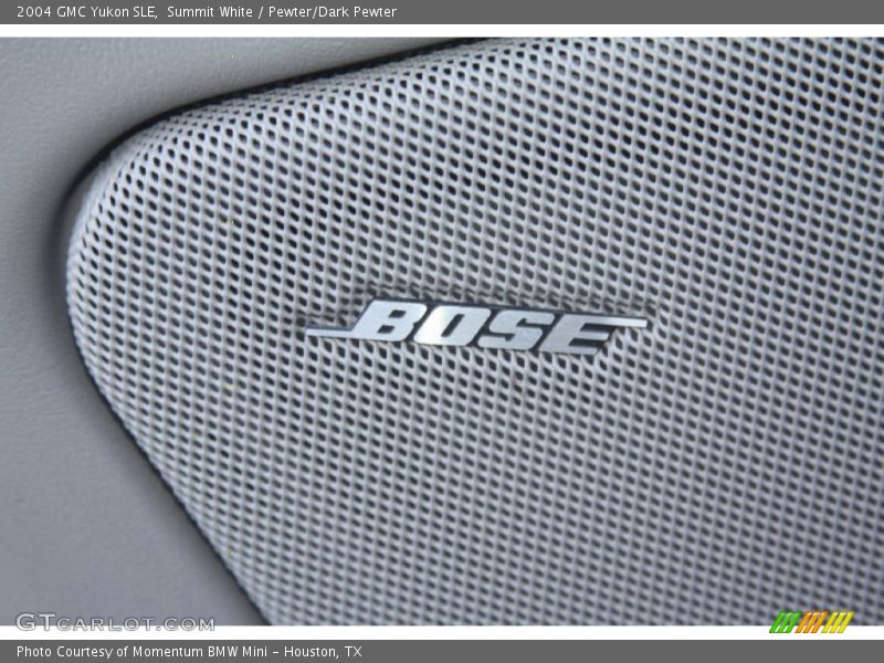 Summit White / Pewter/Dark Pewter 2004 GMC Yukon SLE