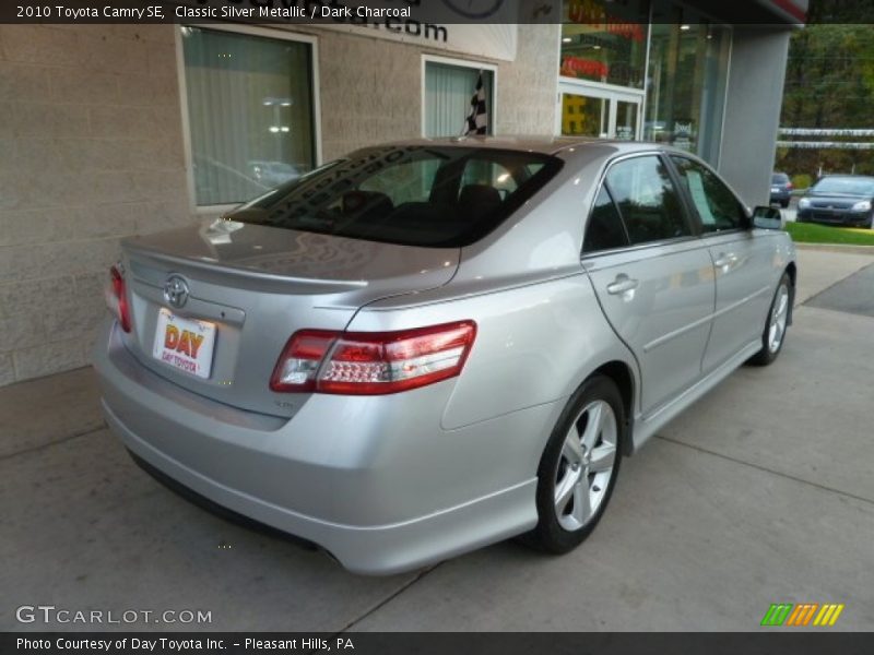 Classic Silver Metallic / Dark Charcoal 2010 Toyota Camry SE