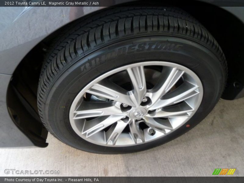 Magnetic Gray Metallic / Ash 2012 Toyota Camry LE