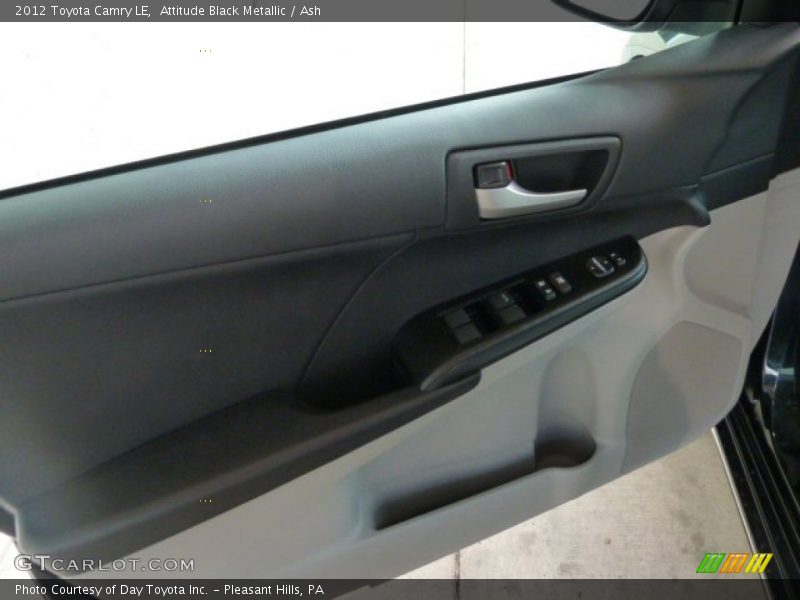 Attitude Black Metallic / Ash 2012 Toyota Camry LE