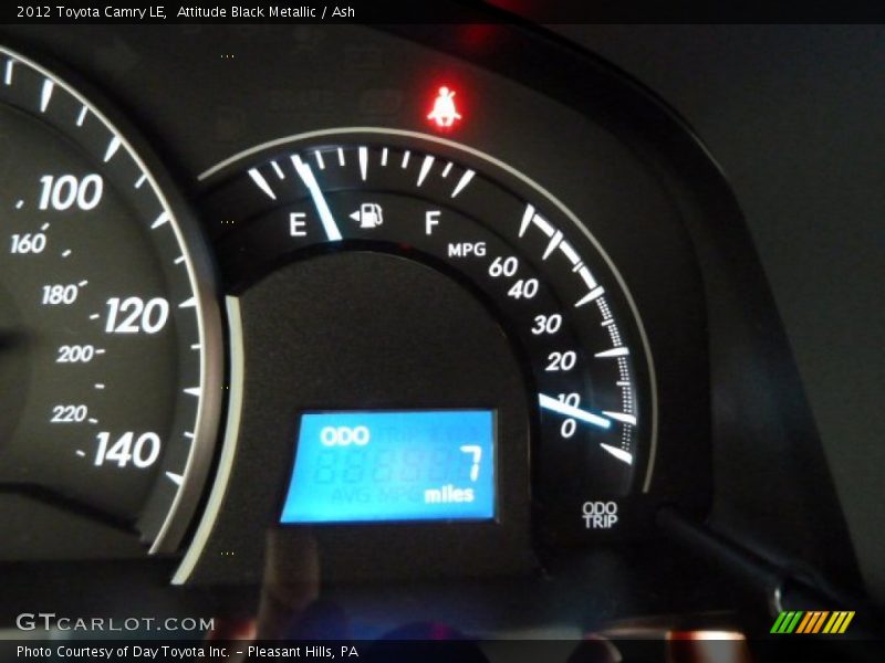 Attitude Black Metallic / Ash 2012 Toyota Camry LE