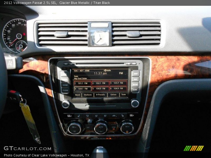 Glacier Blue Metallic / Titan Black 2012 Volkswagen Passat 2.5L SEL