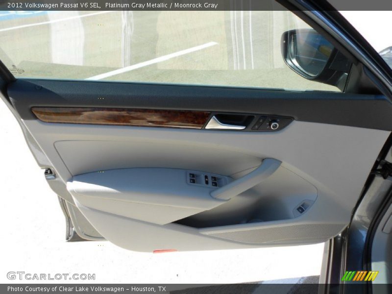 Door Panel of 2012 Passat V6 SEL