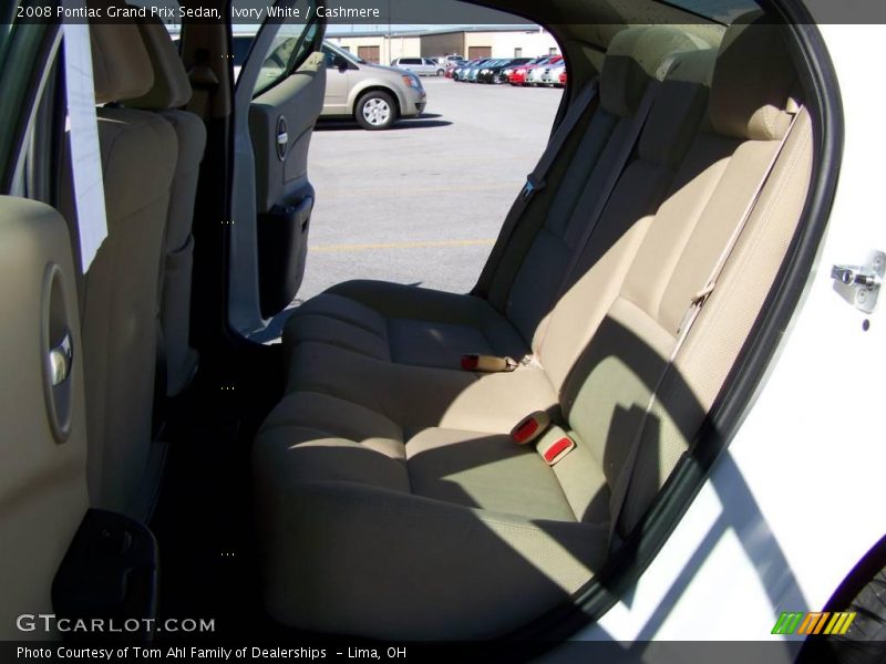 Ivory White / Cashmere 2008 Pontiac Grand Prix Sedan