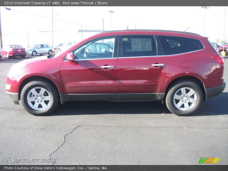 Red Jewel Tintcoat / Ebony 2010 Chevrolet Traverse LT AWD
