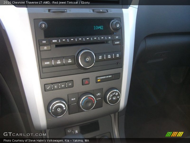 Red Jewel Tintcoat / Ebony 2010 Chevrolet Traverse LT AWD