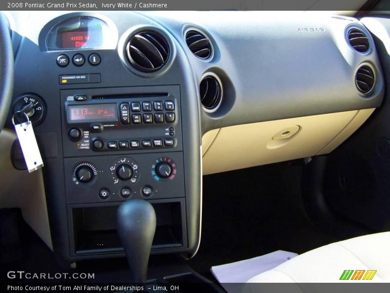 Ivory White / Cashmere 2008 Pontiac Grand Prix Sedan