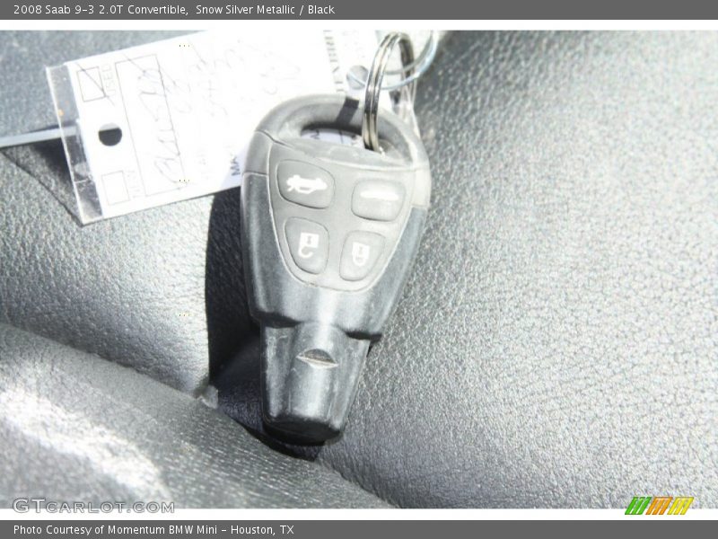 Keys of 2008 9-3 2.0T Convertible