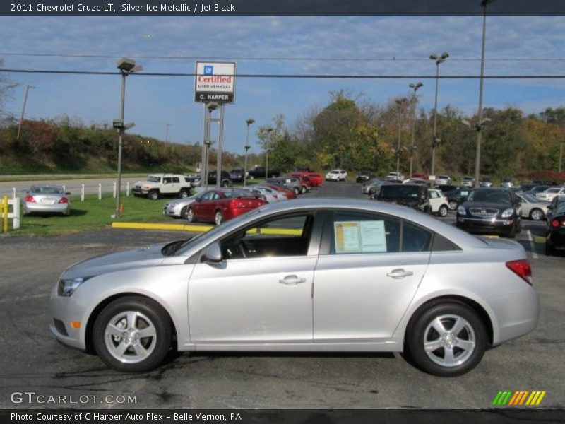 Silver Ice Metallic / Jet Black 2011 Chevrolet Cruze LT