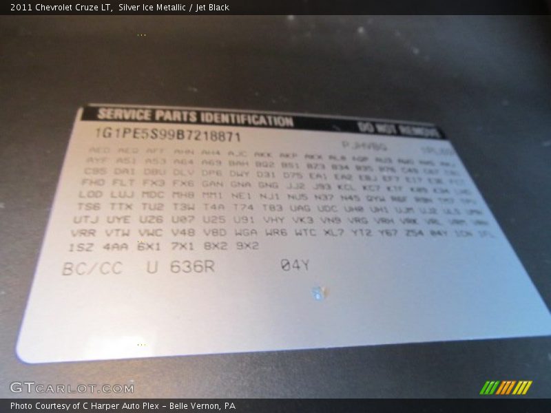 Silver Ice Metallic / Jet Black 2011 Chevrolet Cruze LT