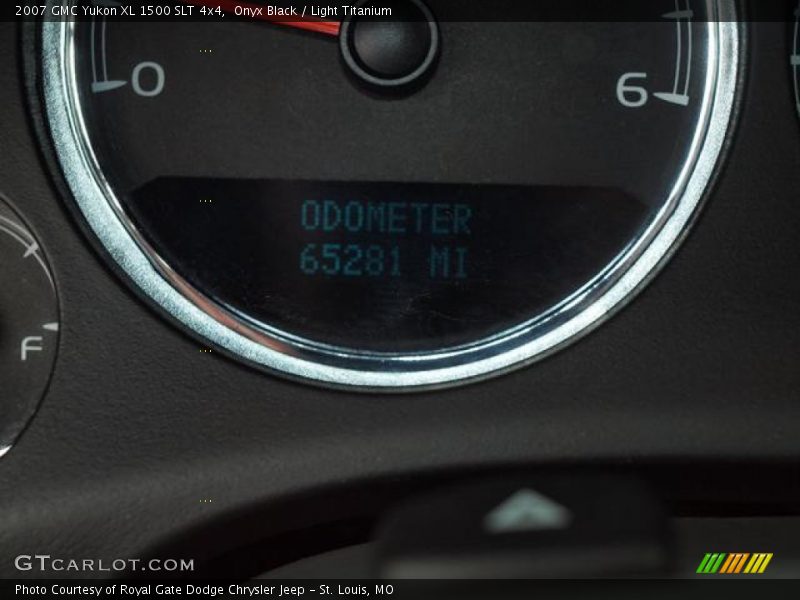 Onyx Black / Light Titanium 2007 GMC Yukon XL 1500 SLT 4x4