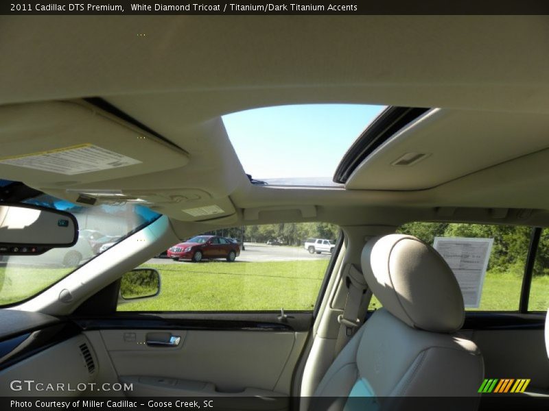 White Diamond Tricoat / Titanium/Dark Titanium Accents 2011 Cadillac DTS Premium