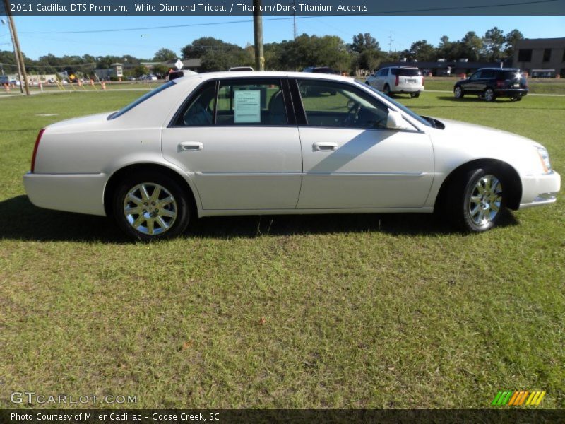 White Diamond Tricoat / Titanium/Dark Titanium Accents 2011 Cadillac DTS Premium