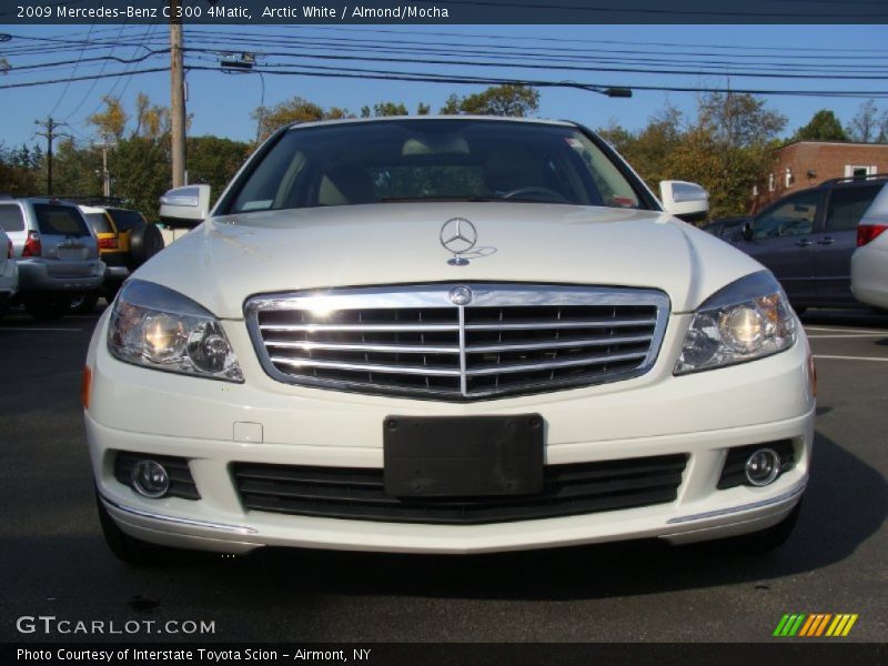 Arctic White / Almond/Mocha 2009 Mercedes-Benz C 300 4Matic