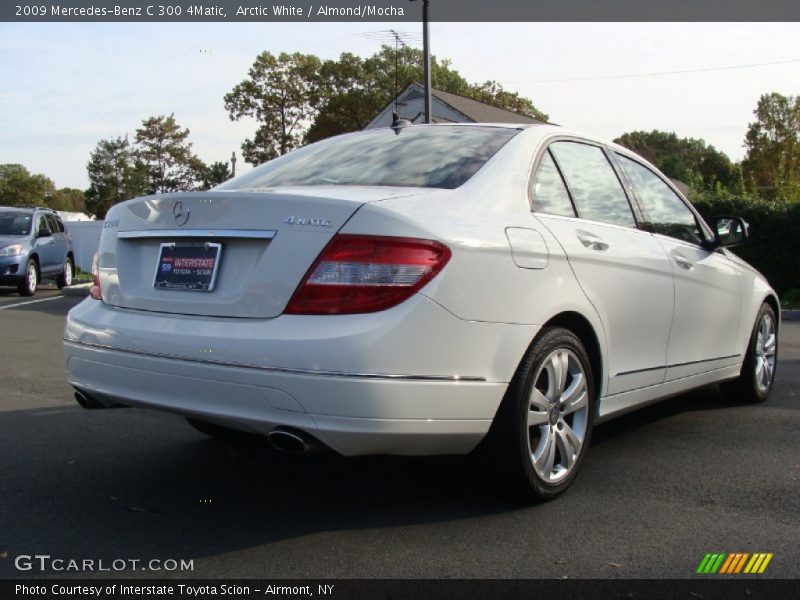 Arctic White / Almond/Mocha 2009 Mercedes-Benz C 300 4Matic