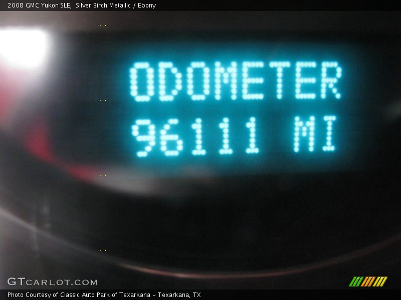 Silver Birch Metallic / Ebony 2008 GMC Yukon SLE