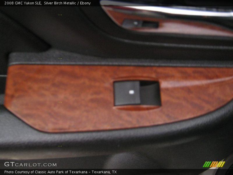 Silver Birch Metallic / Ebony 2008 GMC Yukon SLE