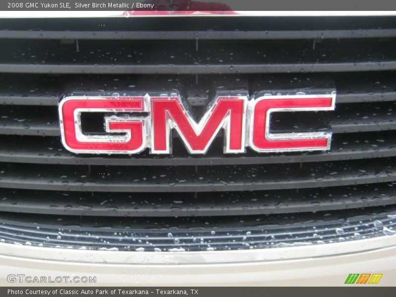 Silver Birch Metallic / Ebony 2008 GMC Yukon SLE