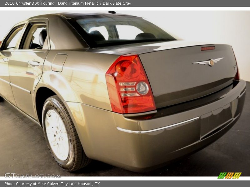 Dark Titanium Metallic / Dark Slate Gray 2010 Chrysler 300 Touring