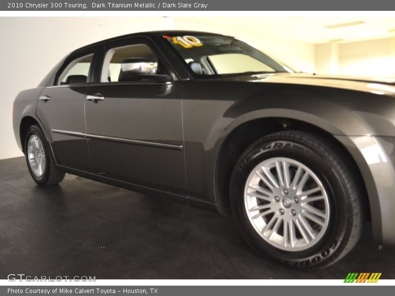 Dark Titanium Metallic / Dark Slate Gray 2010 Chrysler 300 Touring
