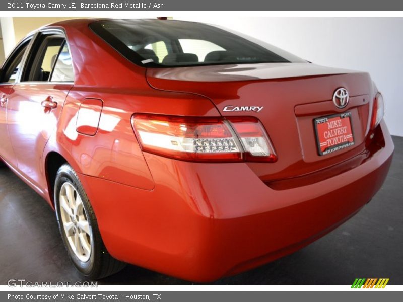 Barcelona Red Metallic / Ash 2011 Toyota Camry LE