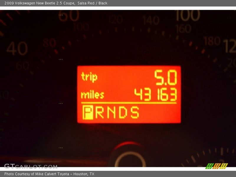 Salsa Red / Black 2009 Volkswagen New Beetle 2.5 Coupe