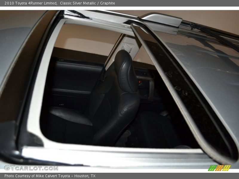 Classic Silver Metallic / Graphite 2010 Toyota 4Runner Limited