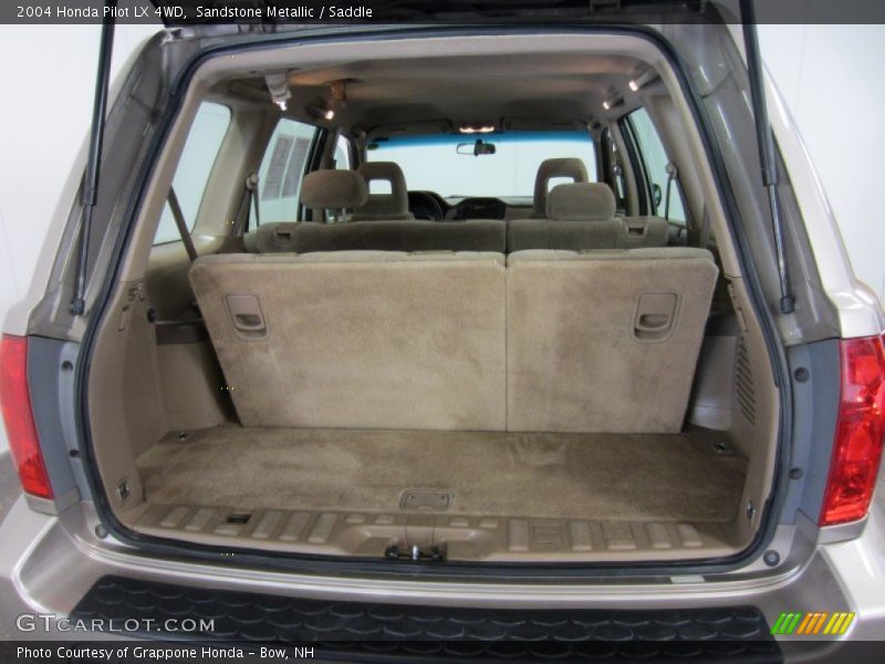  2004 Pilot LX 4WD Trunk