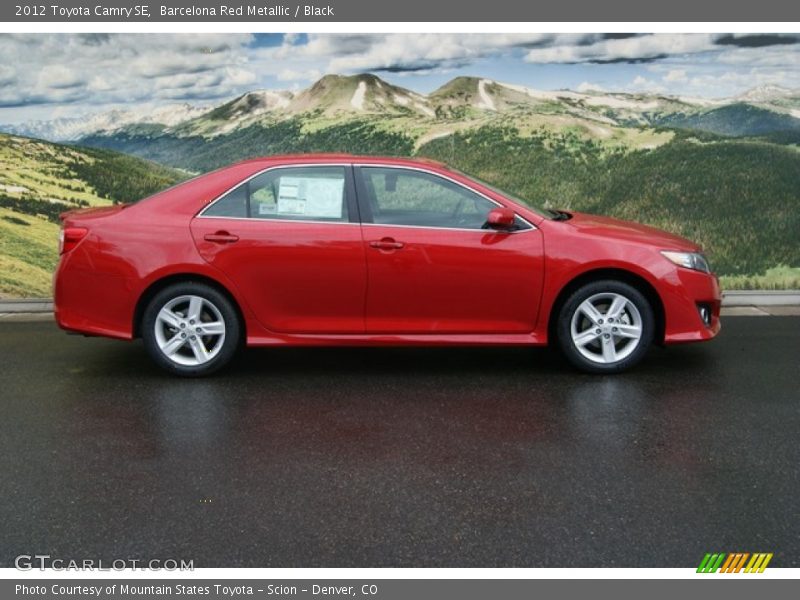 Barcelona Red Metallic / Black 2012 Toyota Camry SE