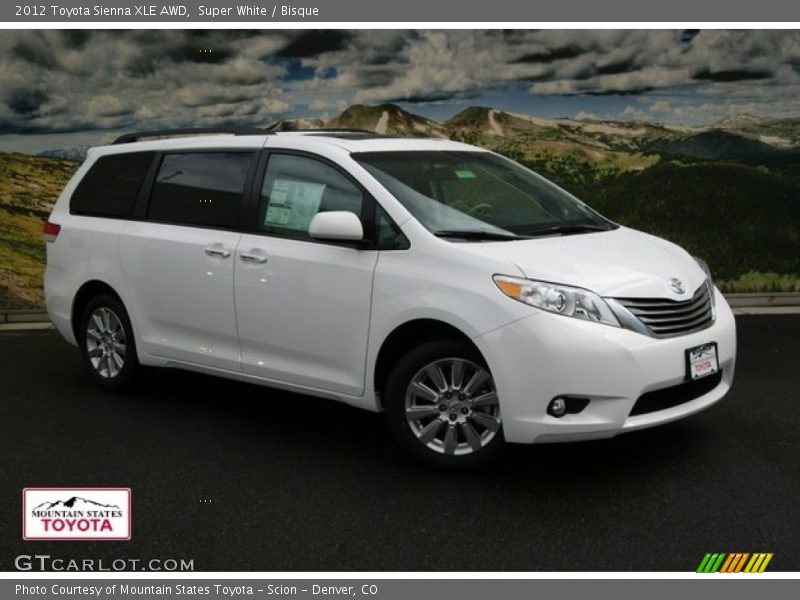 Super White / Bisque 2012 Toyota Sienna XLE AWD