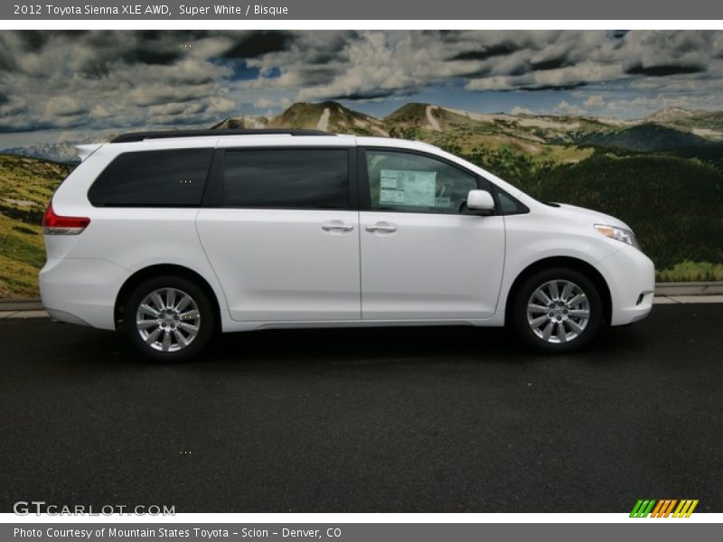  2012 Sienna XLE AWD Super White