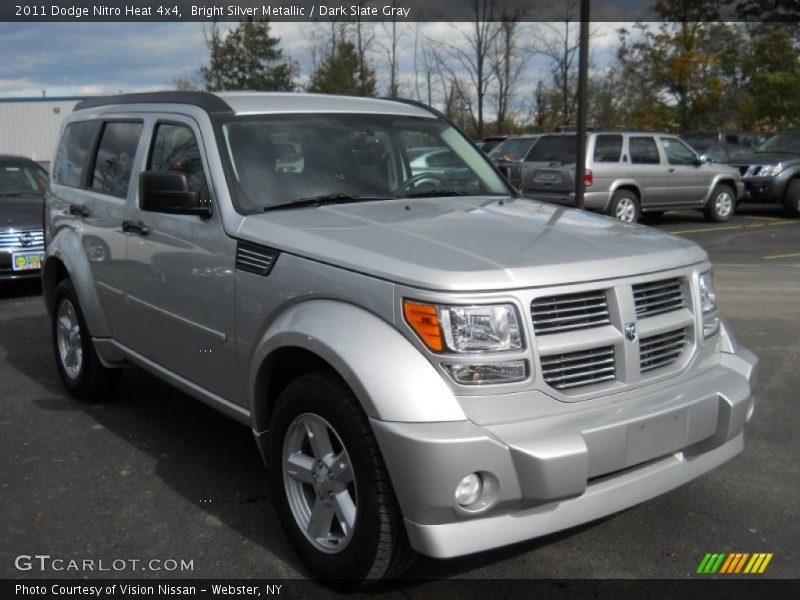 Front 3/4 View of 2011 Nitro Heat 4x4