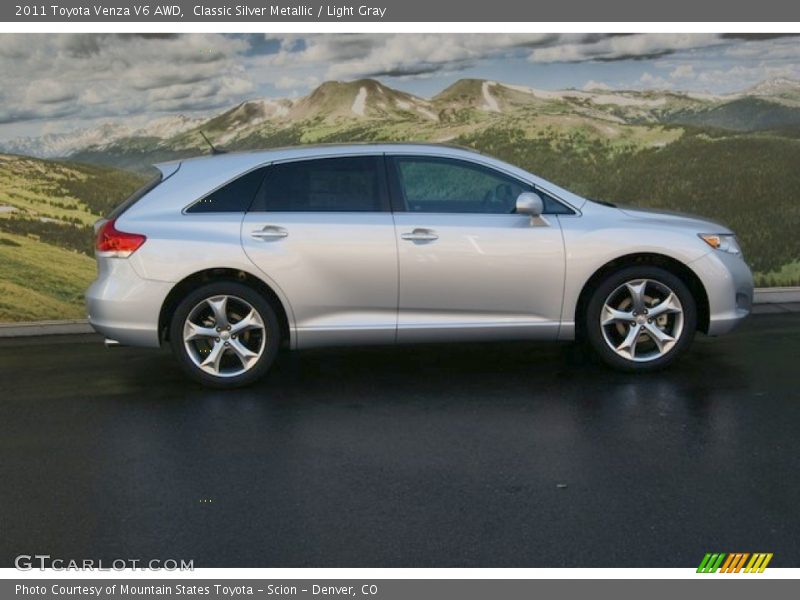 Classic Silver Metallic / Light Gray 2011 Toyota Venza V6 AWD