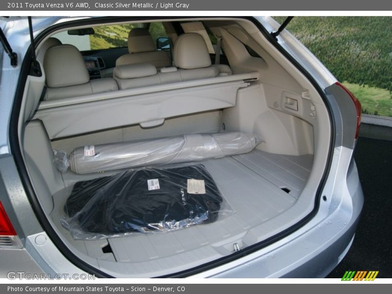 Classic Silver Metallic / Light Gray 2011 Toyota Venza V6 AWD