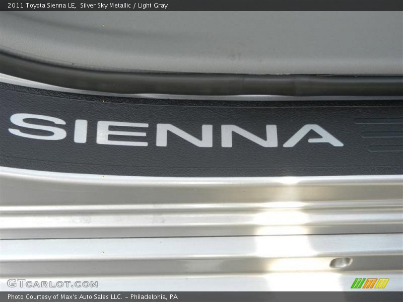 Silver Sky Metallic / Light Gray 2011 Toyota Sienna LE