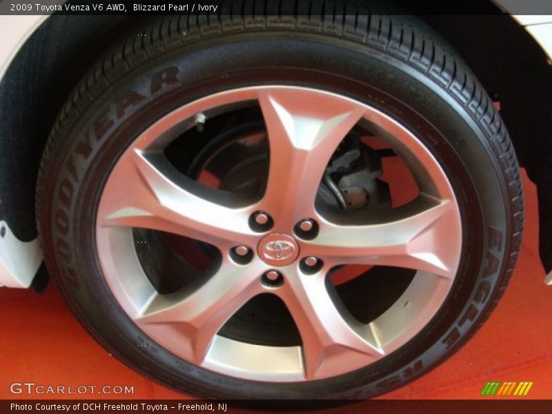 Blizzard Pearl / Ivory 2009 Toyota Venza V6 AWD
